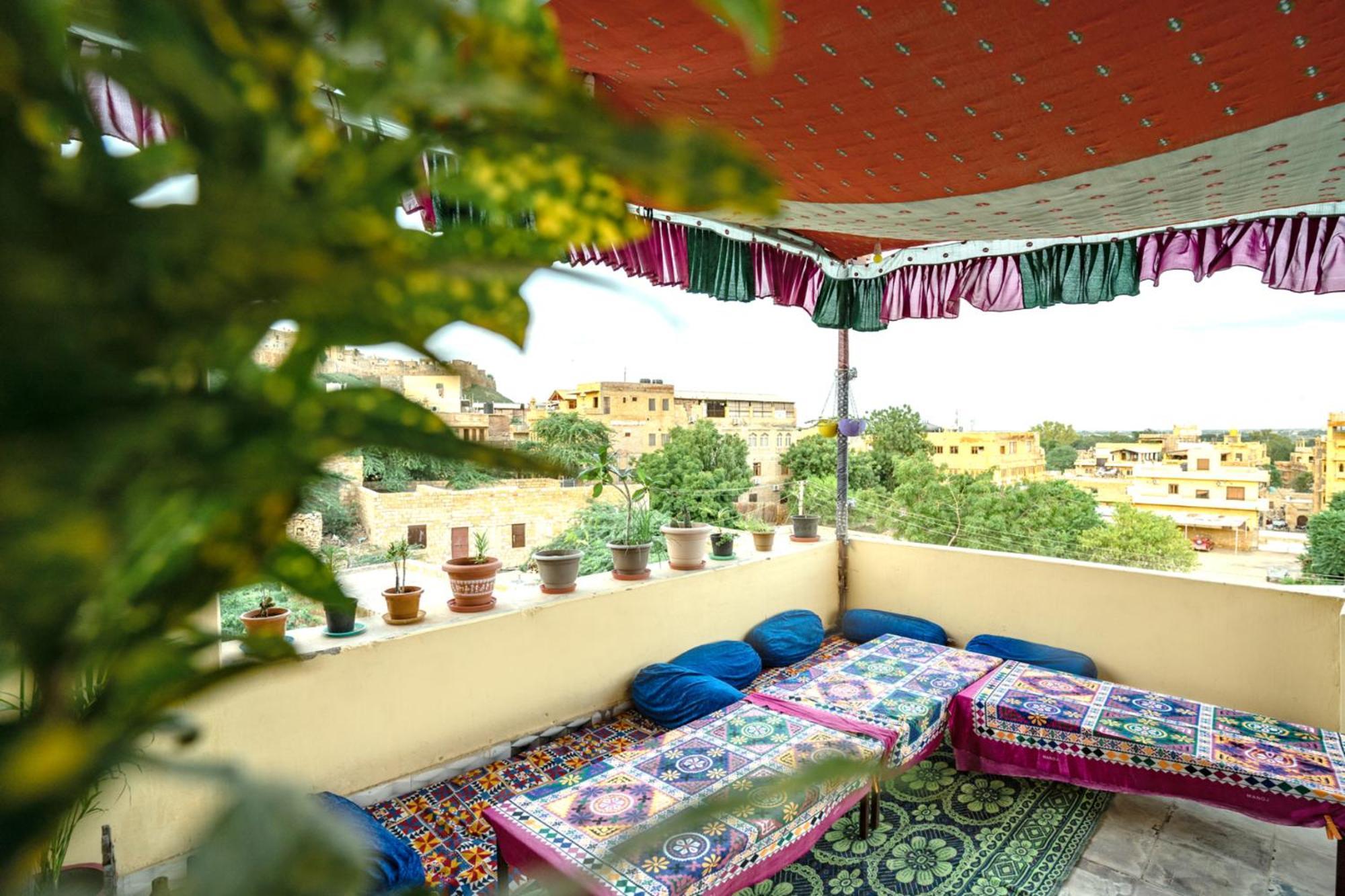 Hotel Relax Inn جيلسامر المظهر الخارجي الصورة